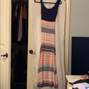Maxi dress
